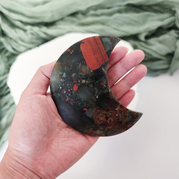 Large African Bloodstone Moon Crystal Carving - Picture 6 of 6